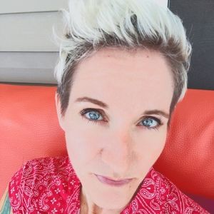 Meet your Posher, Melanie